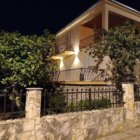 Apartman Noni Biograd na Moru Esterno foto