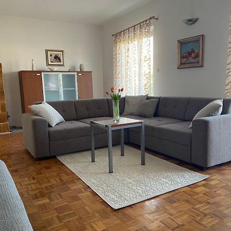 Apartman Noni Biograd na Moru Esterno foto