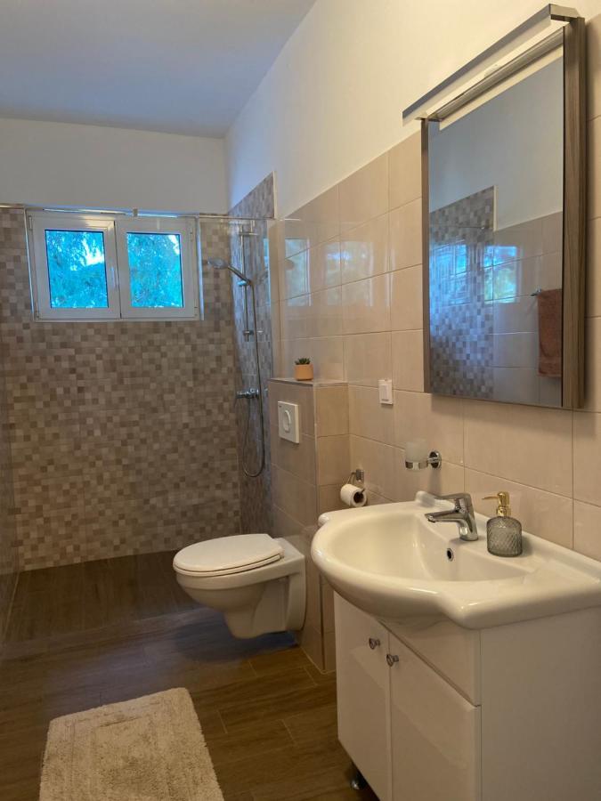 Apartman Noni Biograd na Moru Esterno foto