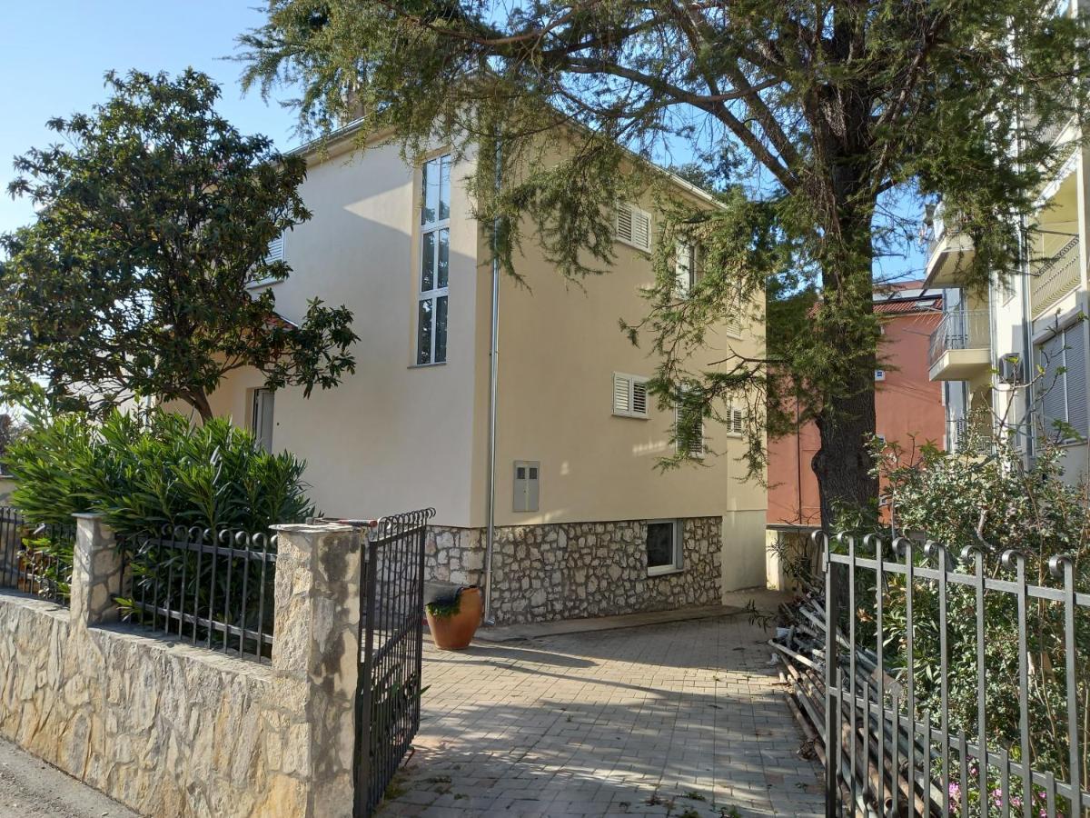 Apartman Noni Biograd na Moru Esterno foto