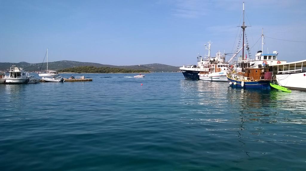 Apartman Noni Biograd na Moru Esterno foto