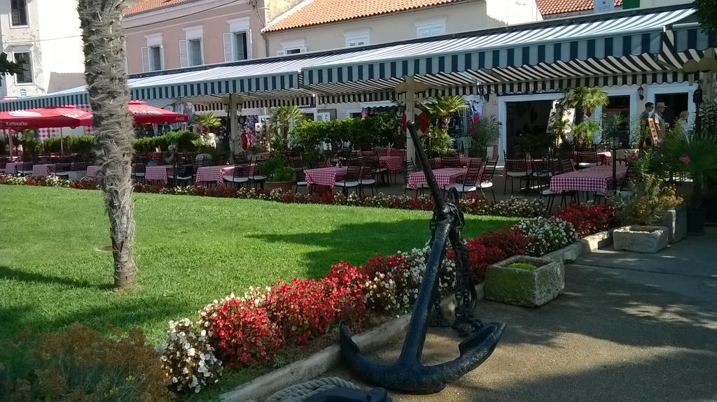 Apartman Noni Biograd na Moru Esterno foto